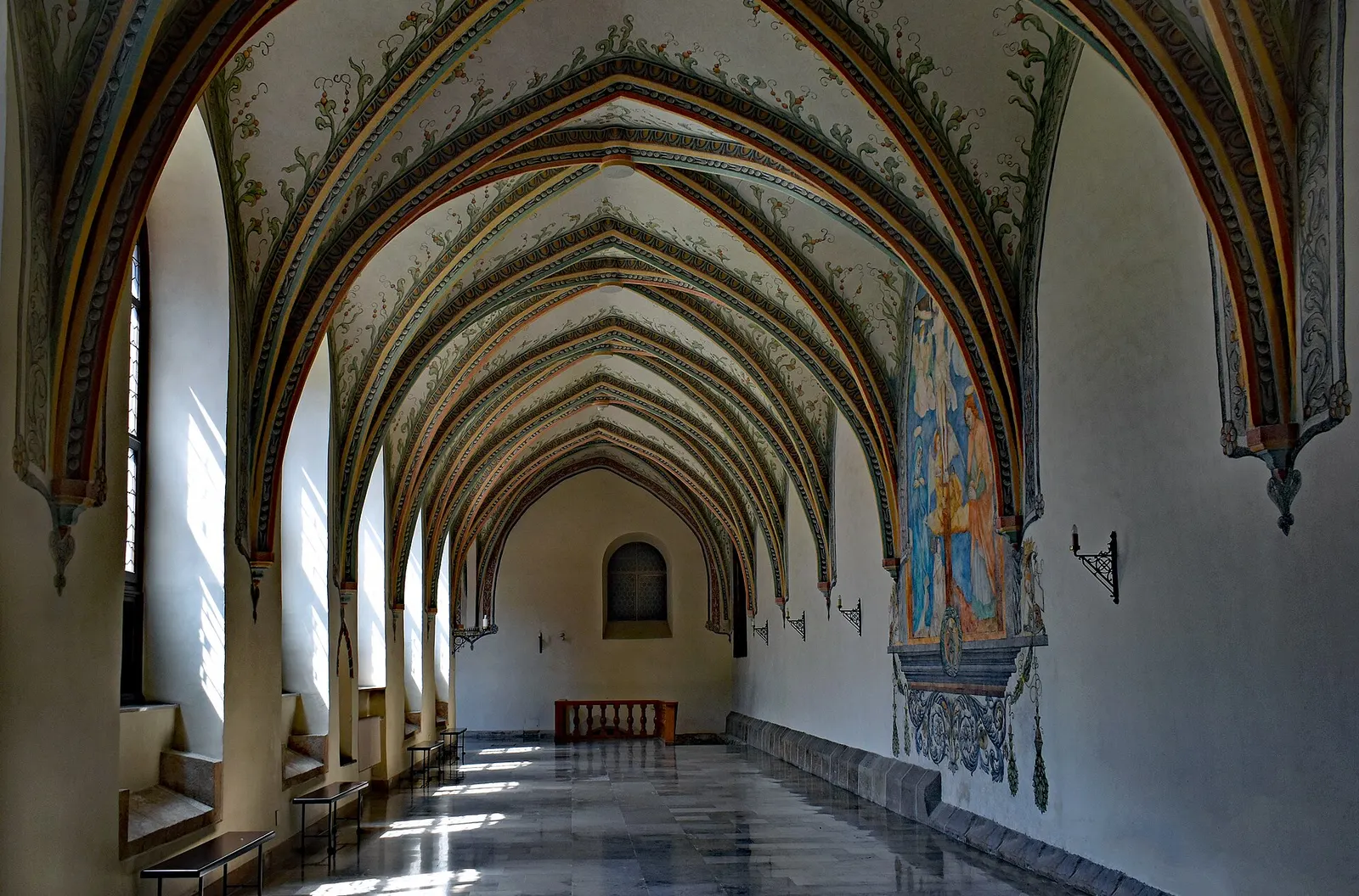 Klasztor w Mogile