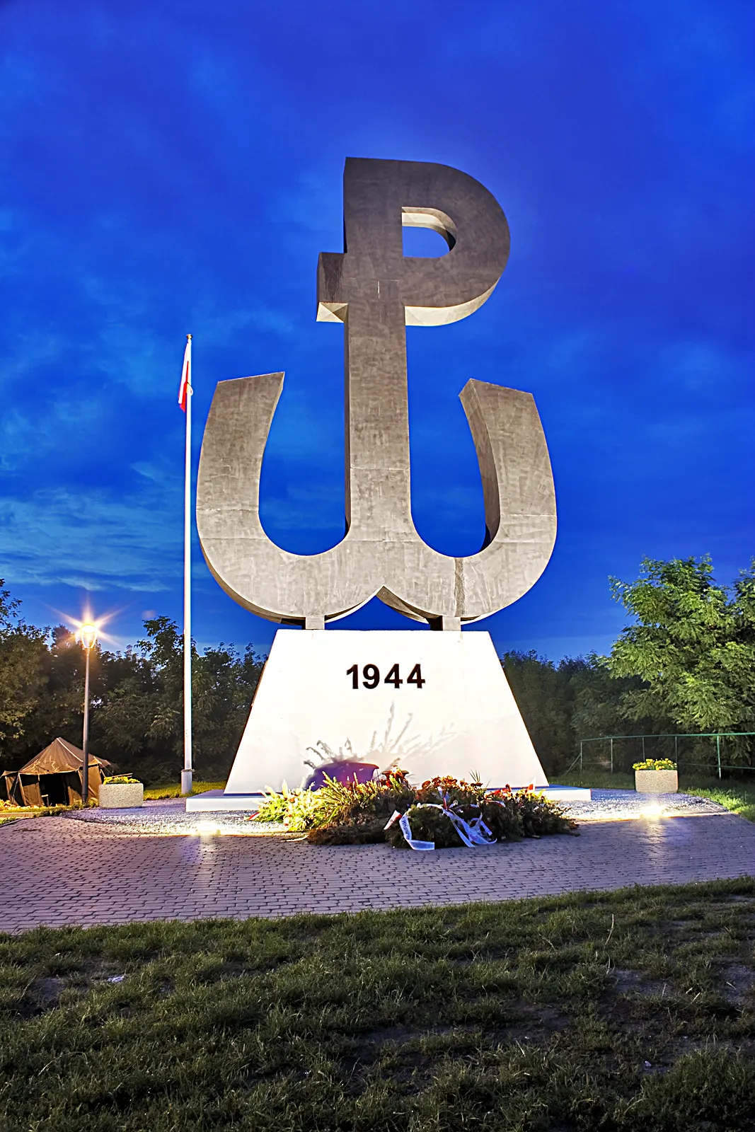 Kopiec Powstania Warszawskiego w Warszawie
