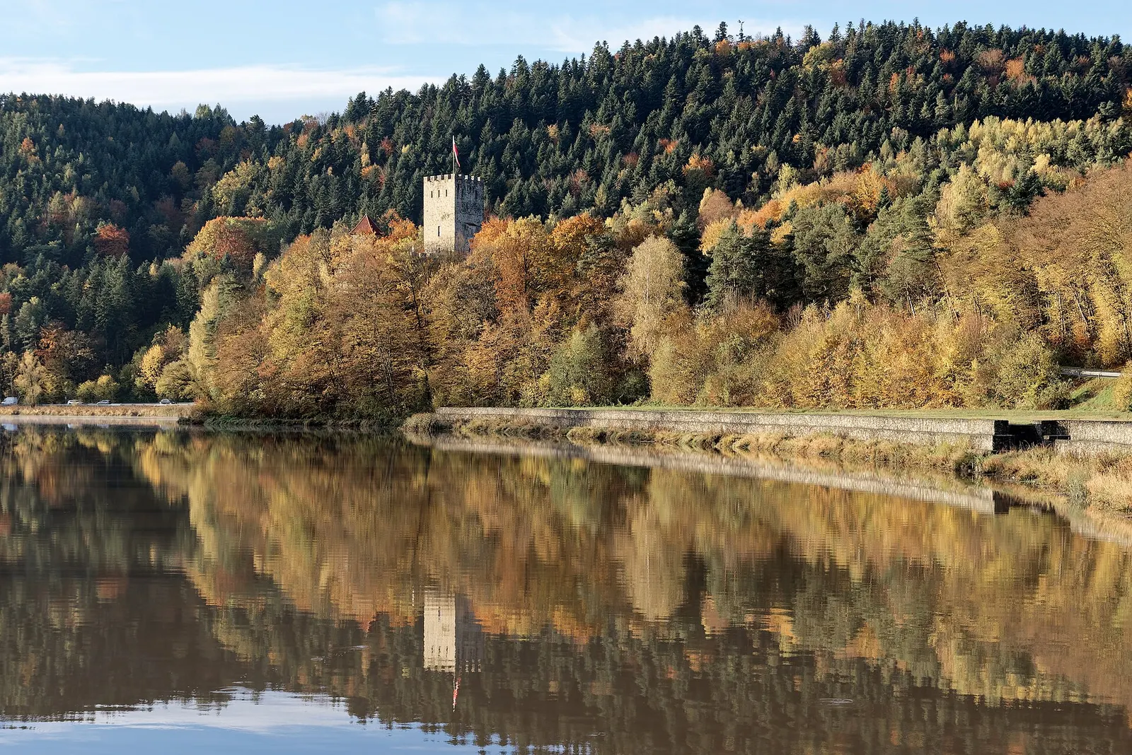 Tropsztyn Castle