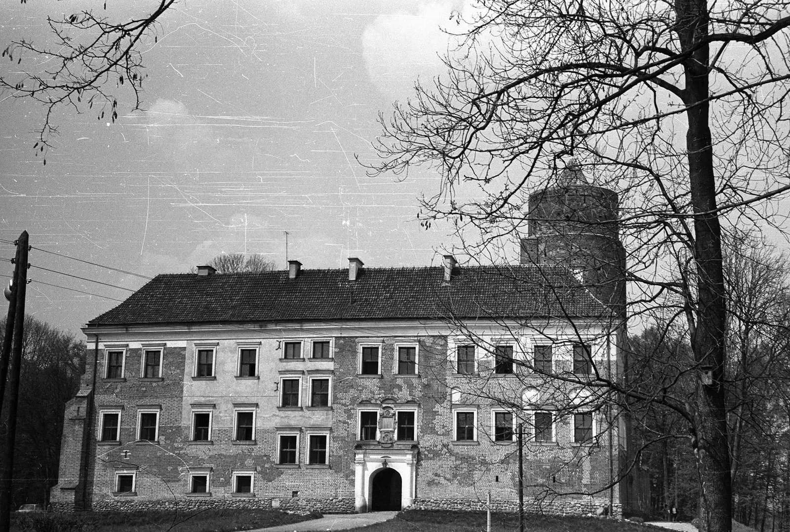 Uniejów Castle