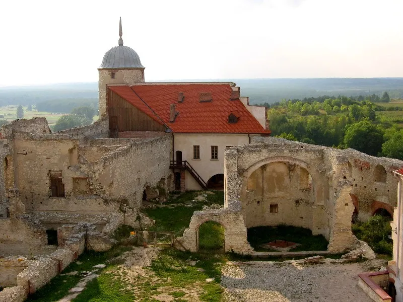 Zamek w Janowcu